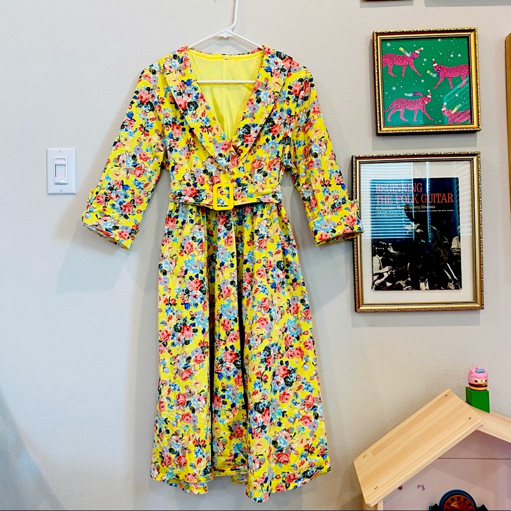 ❌SOLD❌ Vintage yellow floral dress